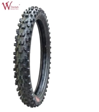 Lốp xe máy Combos cao su màu đen lớp A với 120/70 chiều rộng tăng cường độ bền