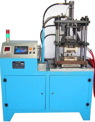 Máy đúc khuôn đứng thủy lực Điều khiển Plc 10KW
